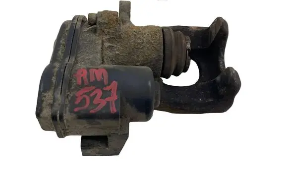 Volkswagen PASSAT B8 Rear brake caliper