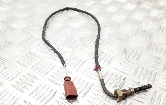 Skoda Superb B6 (3T) Exhaust gas temperature sensor 03L906088AJ