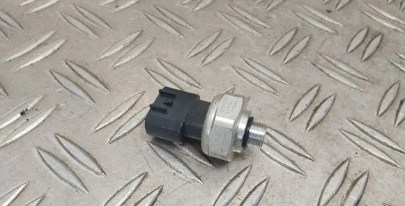 Air conditioning (A/C) pressure sensor