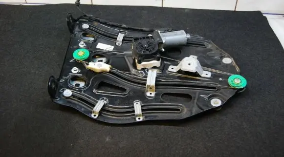 BMW 6 E63 E64 Rear door window regulator with motor 7008627 992597107 7008629