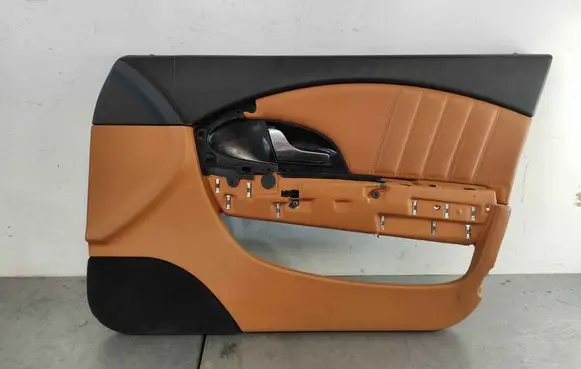 Maserati Quattroporte Front door card panel trim 66936600