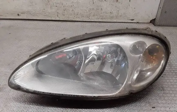 Chrysler PT Cruiser Headlight/headlamp 