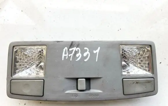 Mazda 3 I Rear seat light
