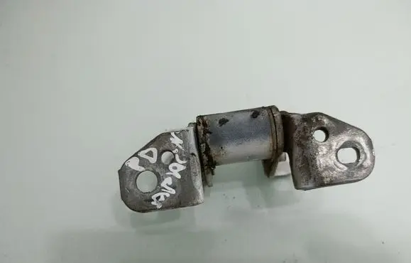 Front door lower hinge