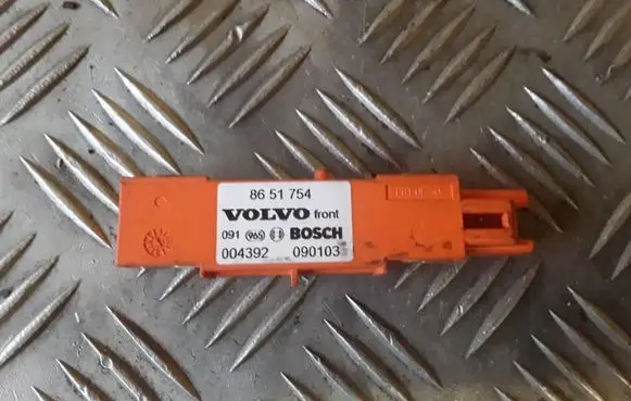 Volvo XC90 Airbag deployment crash/impact sensor 8651754
