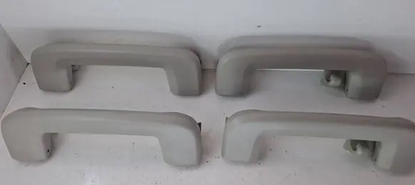 Volvo V40 Cross country A set of handles for the ceiling 31305679