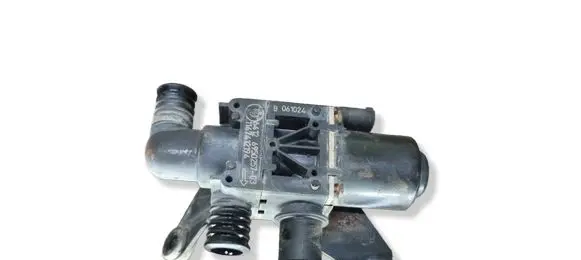 BMW X5 E70 Coolant heater control valve 1147412194
