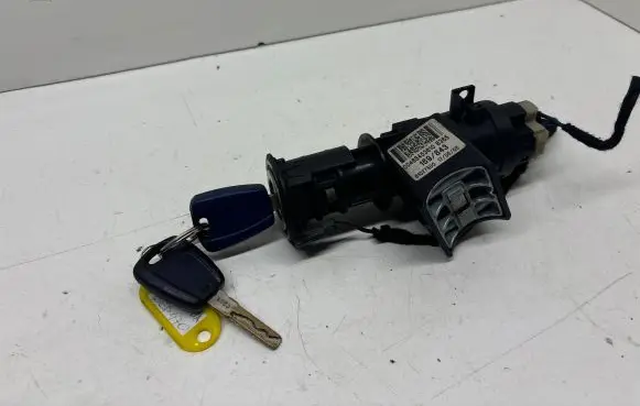 Fiat Panda II Ignition lock 61027500