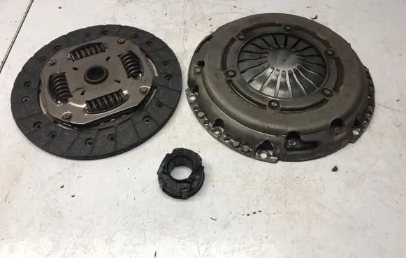 Volkswagen T-Cross Clutch set kit 04C141025P