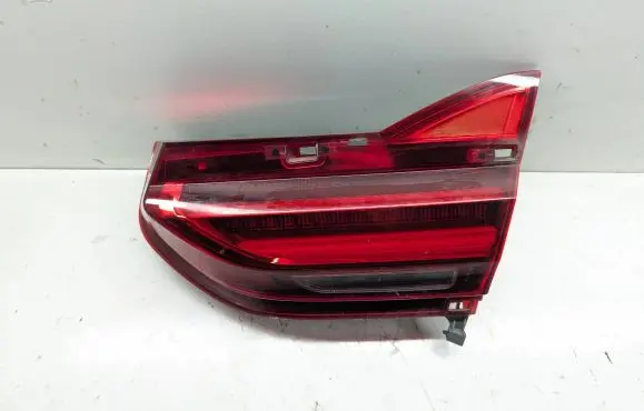 BMW 7 G11 G12 Tailgate rear/tail lights 7342970