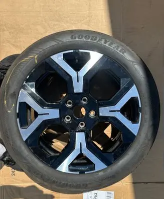 Renault 4 E-Tech R18 alloy rim 403000461R