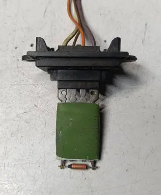 Heater blower motor/fan resistor