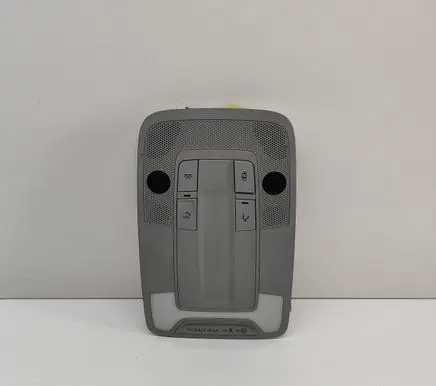 Audi Q2 - Front seat light 81A947135AG 5Q0951177A