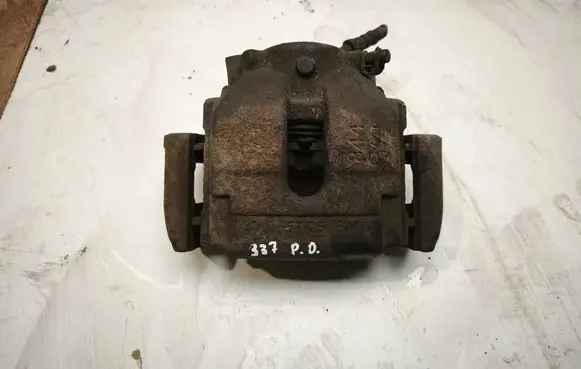 BMW 3 E46 Front brake caliper