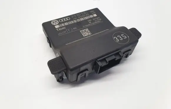 Volkswagen PASSAT B6 Gateway control module 3C0907530L