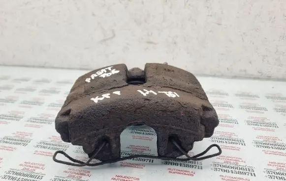 Volkswagen PASSAT B6 Front brake caliper
