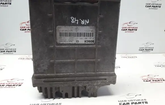 Renault Laguna I Engine control unit/module 7700108382 0281001766