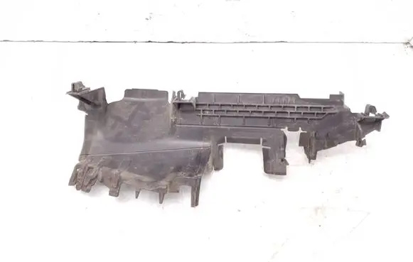 Volkswagen Golf VII Intercooler air guide/duct channel 5G0121284M