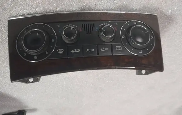 Mercedes-Benz C W203 Climate control unit A2038303085 2038303085