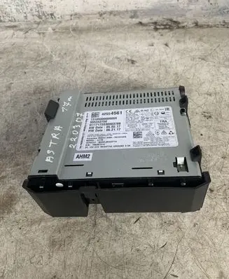 Opel Astra K Sound amplifier 42554561