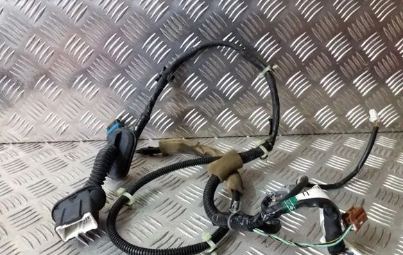 Infiniti FX Rear door wiring loom 24126CG210