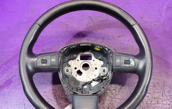 Audi A4 S4 B7 8E 8H Steering wheel 8K0419091AG