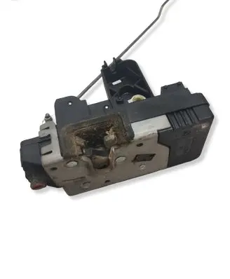 Opel Meriva A Rear door lock 13154794