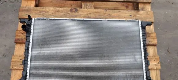 Audi A4 S4 B9 8W Coolant radiator 8W0121251K