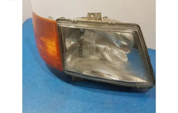 Mercedes-Benz Vito Viano W638 Headlight/headlamp