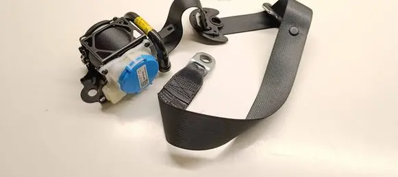 Toyota Yaris Cross Front seatbelt 73220K0011