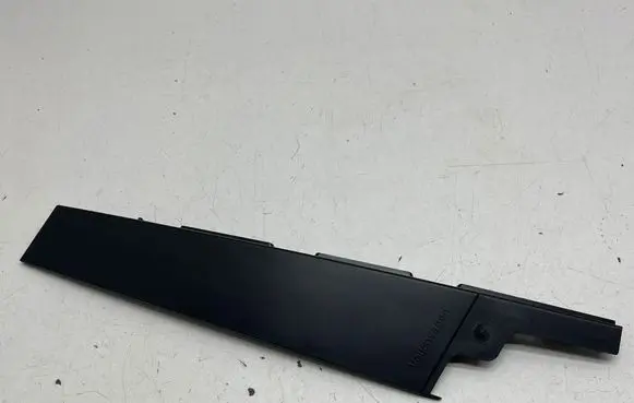 Volkswagen Jetta VII Front door glass trim molding 17A837902
