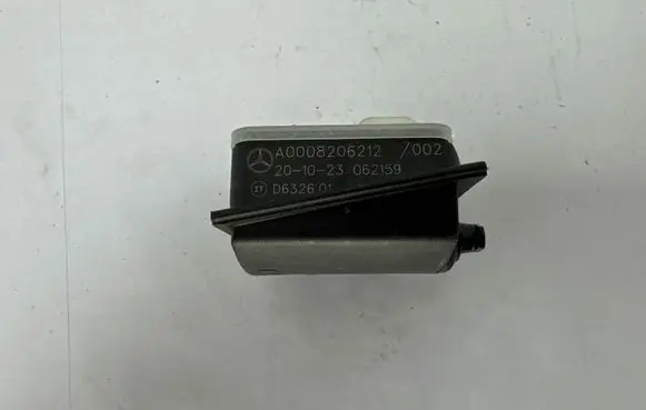 Mercedes-Benz CLA C118 X118 Fuel tank cap lock A0008206212 062159 D632601