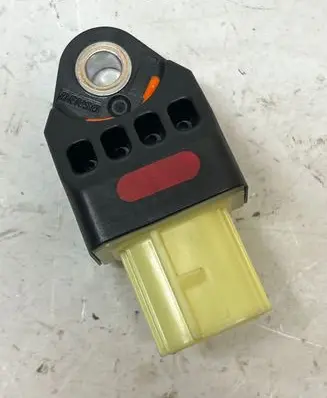 Toyota Yaris Airbag deployment crash/impact sensor 898310D060