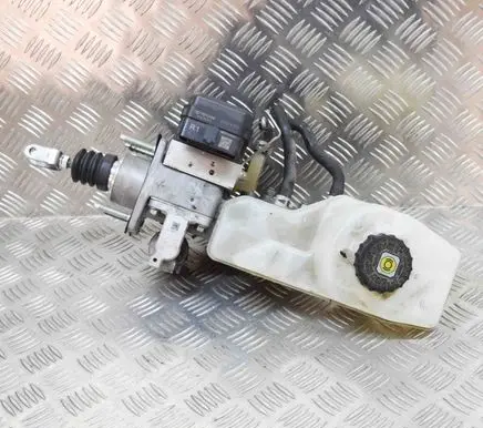 Toyota Prius (XW50) Brake booster 4721047210