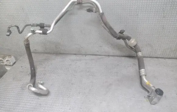 KIA Ceed Air conditioning (A/C) pipe/hose
