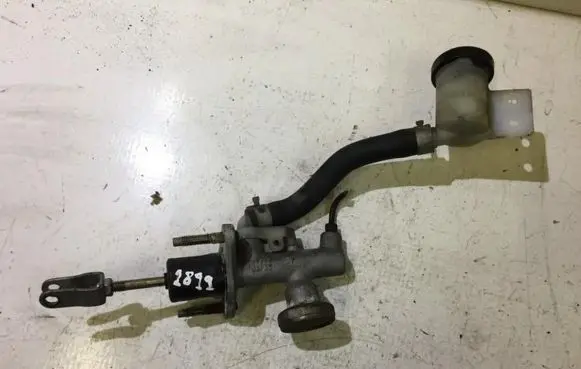 Clutch master cylinder