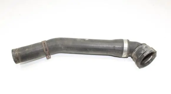 Volkswagen Touareg I Engine coolant pipe/hose 7L0122051