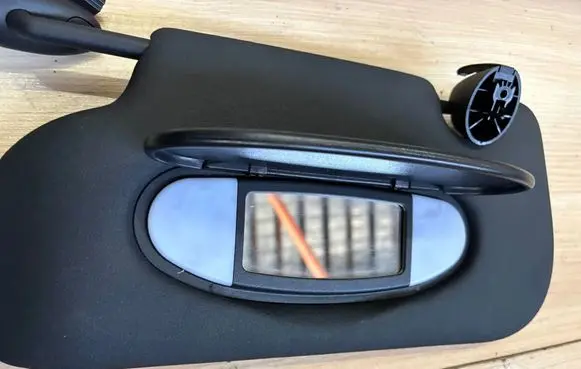 Mini One - Cooper Coupe R56 Sun visor 