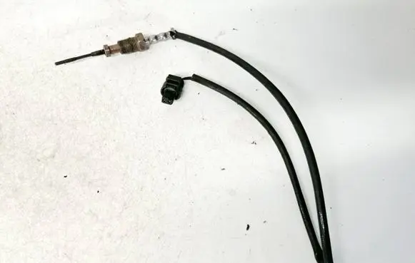 BMW 7 F01 F02 F03 F04 Exhaust gas temperature sensor 8595097