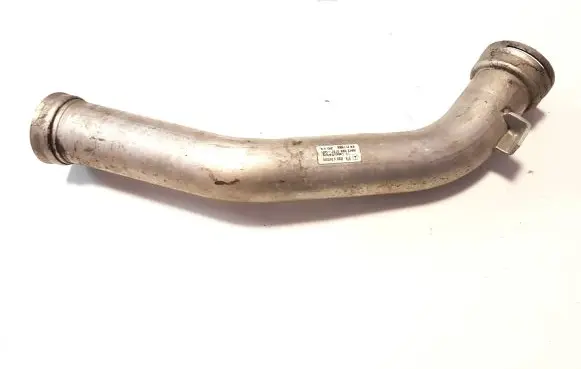 Intercooler hose/pipe