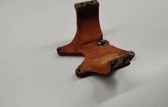 Volvo XC40 Engine mounting bracket 31480833