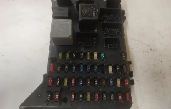 Jaguar X-Type Fuse module 1X4314A073AF
