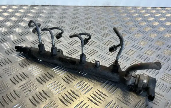 Toyota Yaris Fuel main line pipe 238100N021 0645214