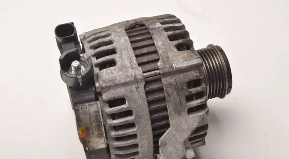 Volvo C70 Generator/alternator 6M5T-10300-SA