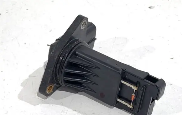 Mazda 6 Mass air flow meter E5T62271