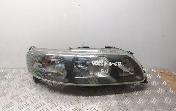 Volvo S60 Headlight/headlamp 89007860