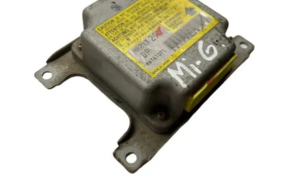 Mitsubishi Galant Airbag control unit/module MR213293 X6T41071