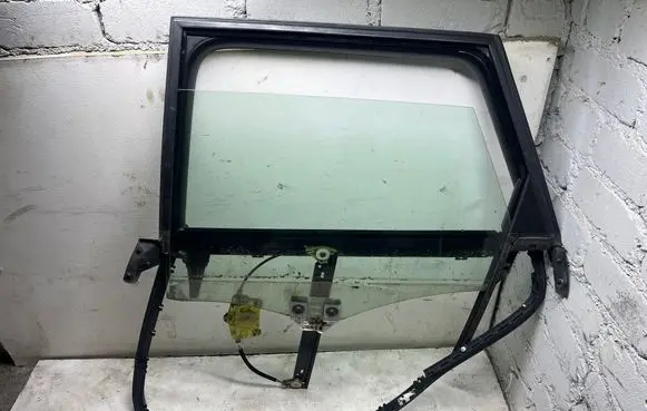 Audi A6 S6 C6 4F Rear door window/glass frame 4F0839461B 1021994952202