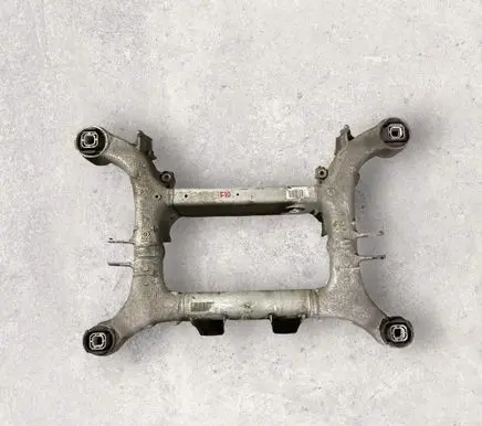 BMW 5 F10 F11 Rear subframe 6798545 HT6ZBE10 190283737