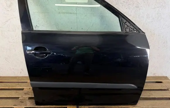 Skoda Fabia Mk2 (5J) Front door
